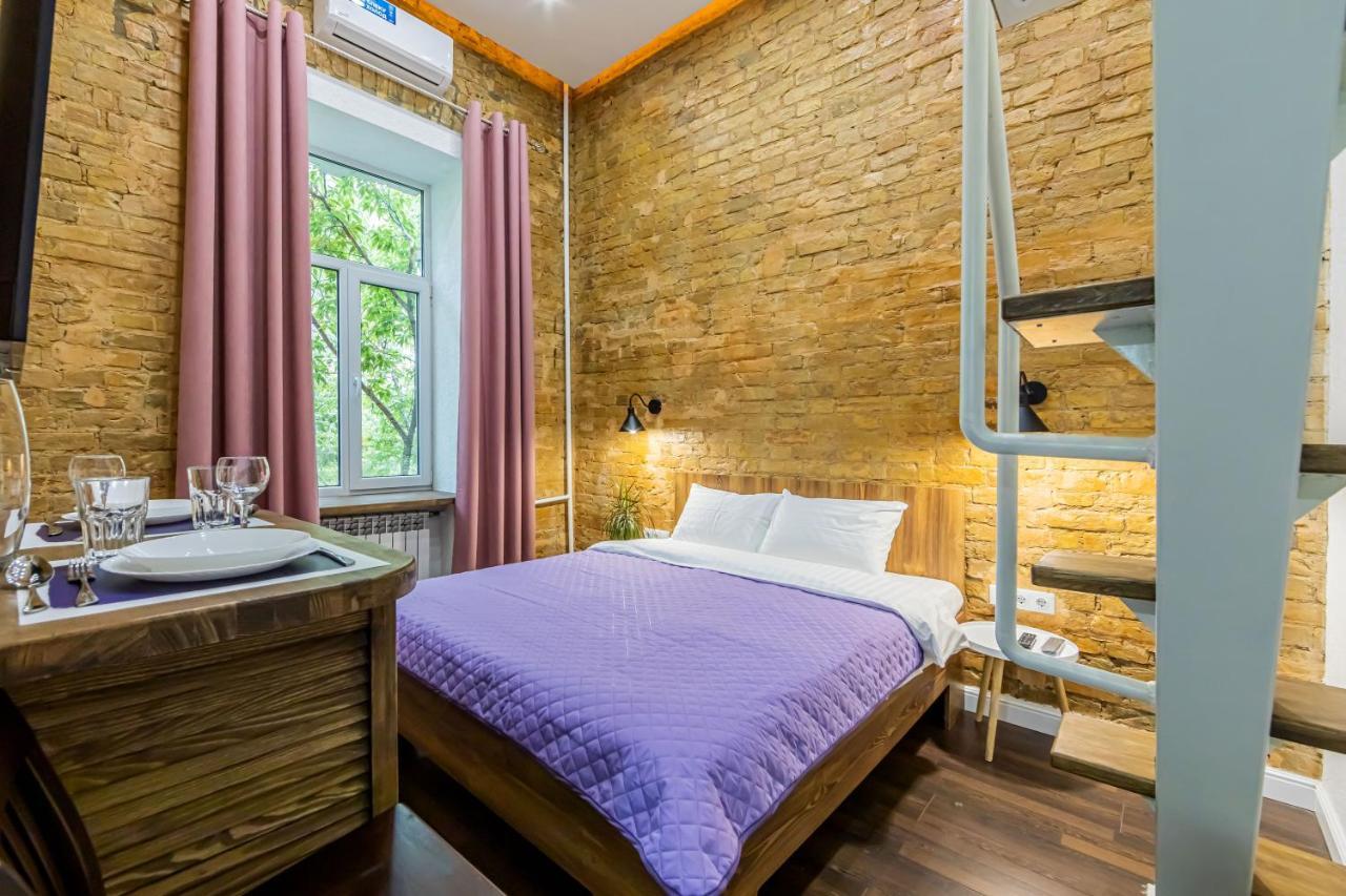 Kyiv Brown Loft Apartment Bagian luar foto