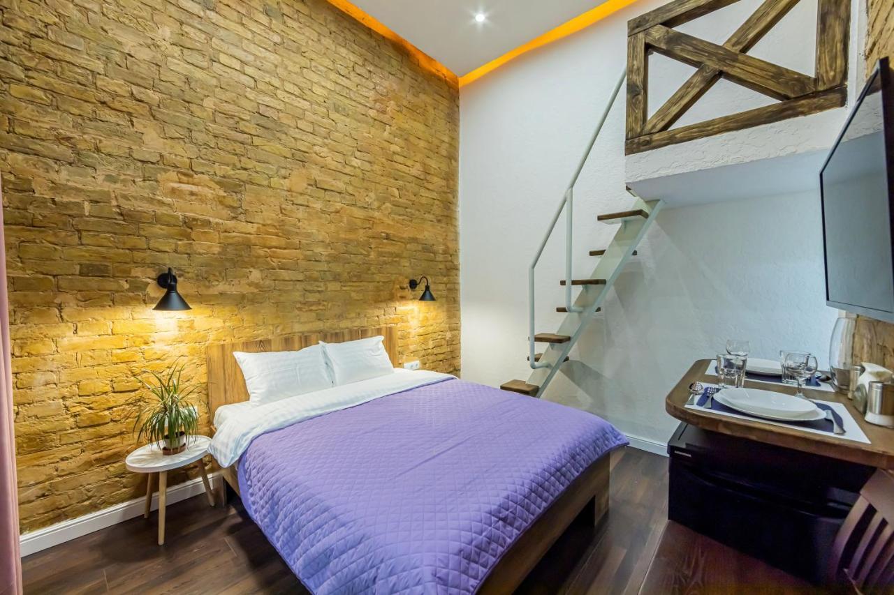 Kyiv Brown Loft Apartment Bagian luar foto