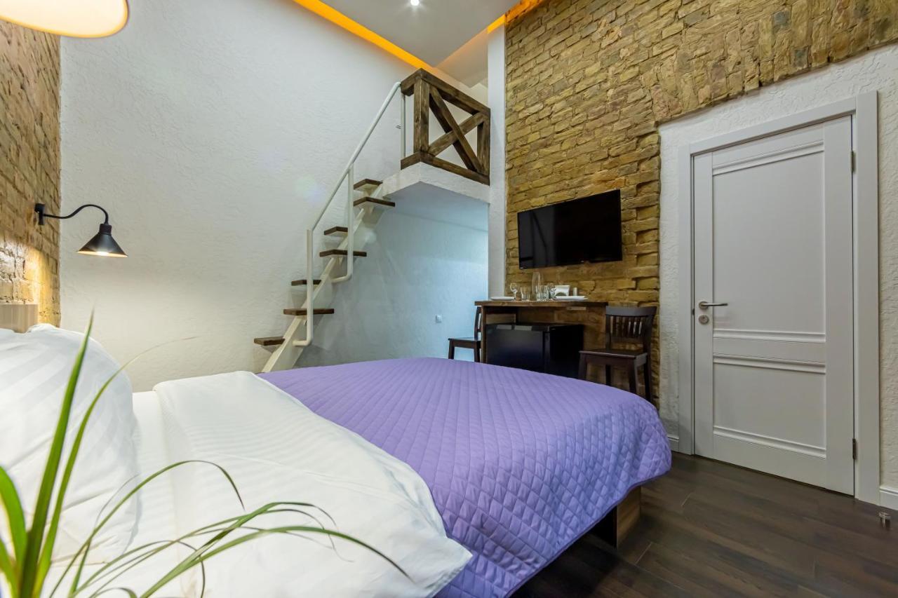 Kyiv Brown Loft Apartment Bagian luar foto